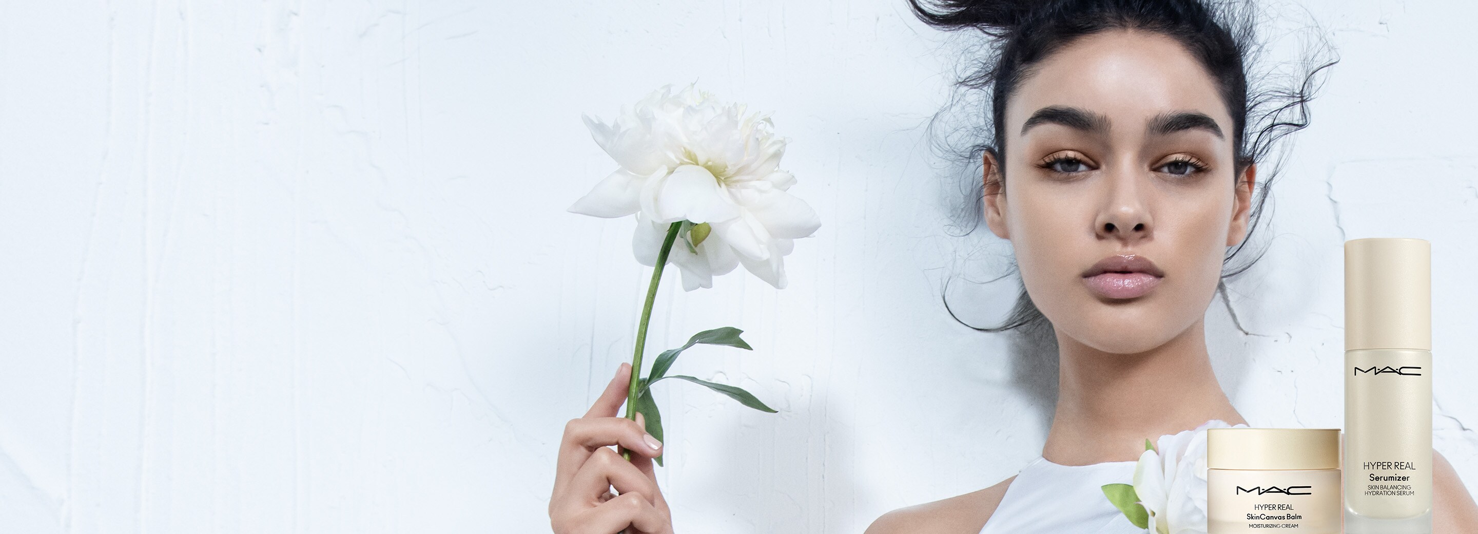 Productos Hyper Real con modelo