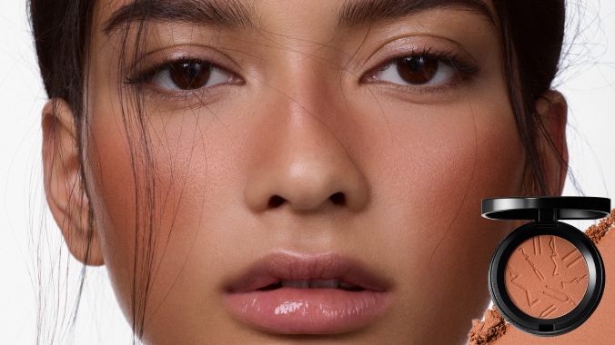 I ONLY WEAR POWDER KISS <br> <br>